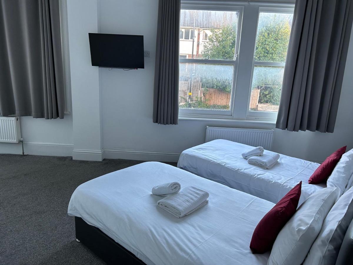 River Side Rooms Southampton Exterior foto